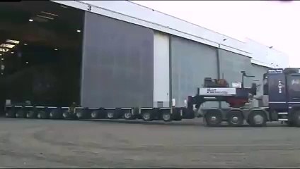 The Biggest Carriers And Trucks In The World 2015