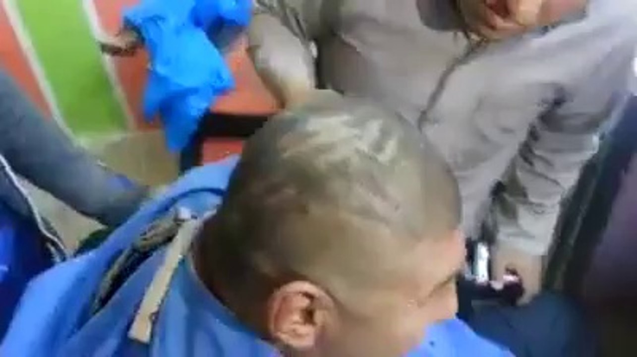 meuiller sequence video sur net omg chute hihi un coifeur as normale