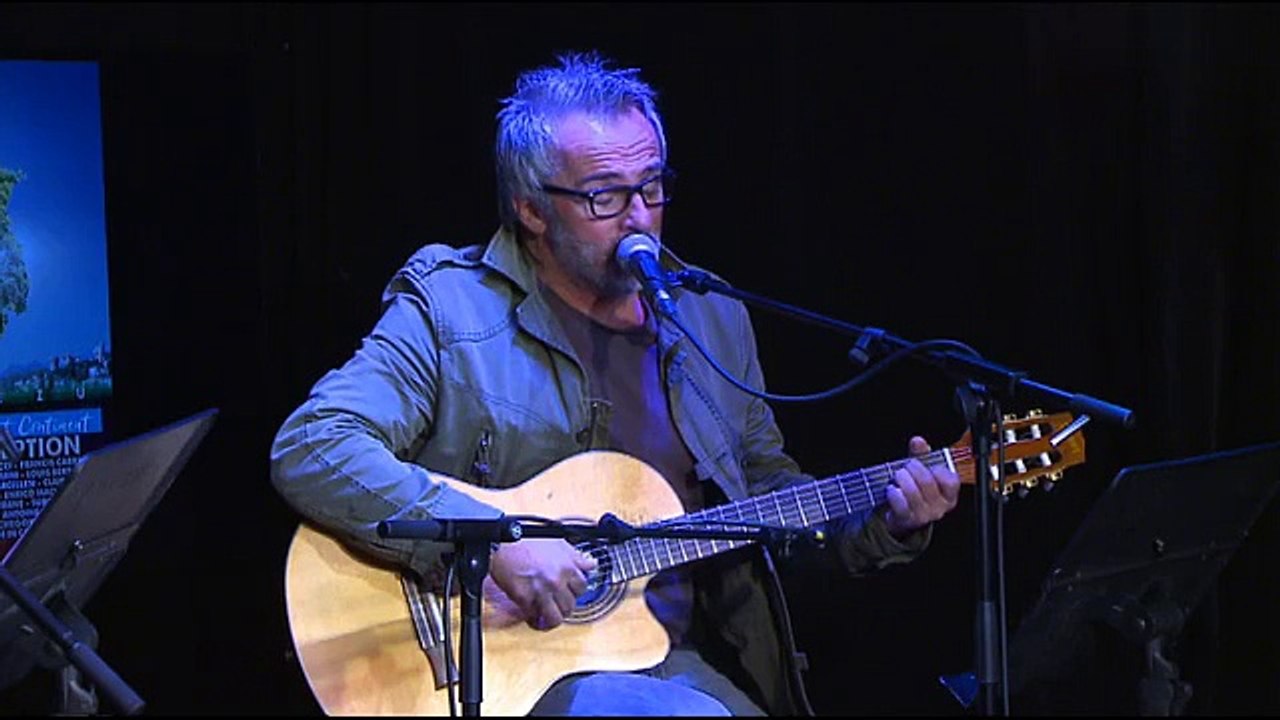 "Oh Corse, île d'amour" à la guitare avec Jean-Pierre Marcellesi