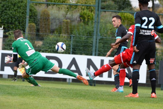 OM 4-4 Nîmes : le premier but de Lucas Ocampos