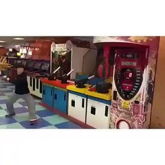 funny vedio Zakoota Jin