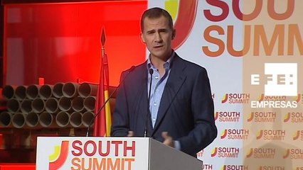 El Rey anima a los jóvenes a montar su propio negocio y a "asumir su riesgo"