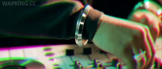 Soniyeh_-_Fusion_Feat._Ali_Romeo_Full_HD(wapking.cc)