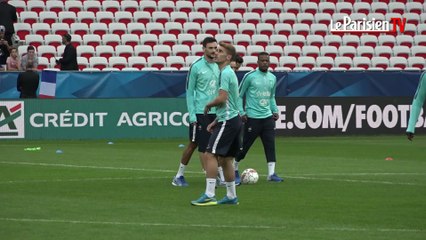 Football, équipe de France. Griezmann - Benzema : un duo qui fonctionne