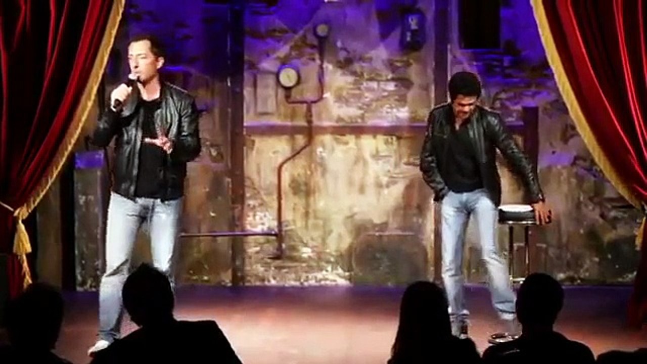 GAD ELMALEH ET JAMEL DEBBOUZE COMEDY CLUB.