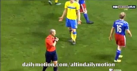 Kim Kallstorm gets Yellow Card - Liechtenstein vs Sweden - 09.10.2015