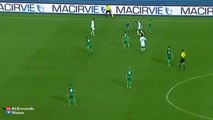 Faouzi Ghoulam red card Algeria vs Guinea 2015