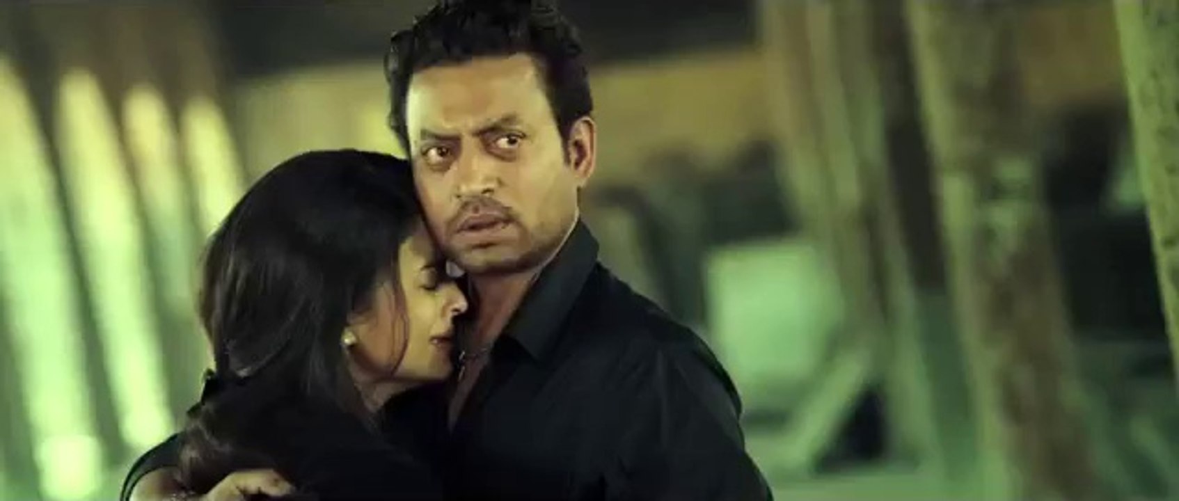 Jazbaa Official Trailer - MediaMagick