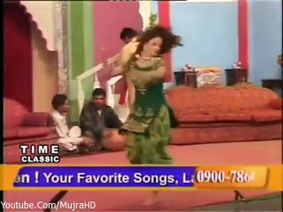 Nida Chaudhry - Sheeshe Sa Badan Hot Mujra