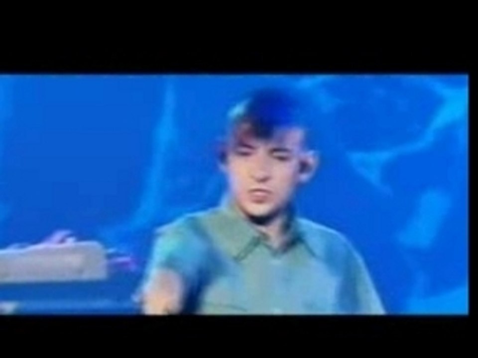 Linkin park live in mtv 2001 in the end