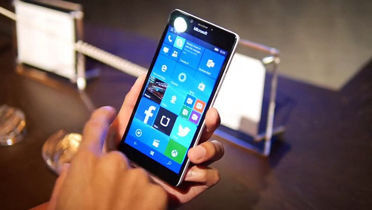 Review of Microsoft Lumia 950 hands-on