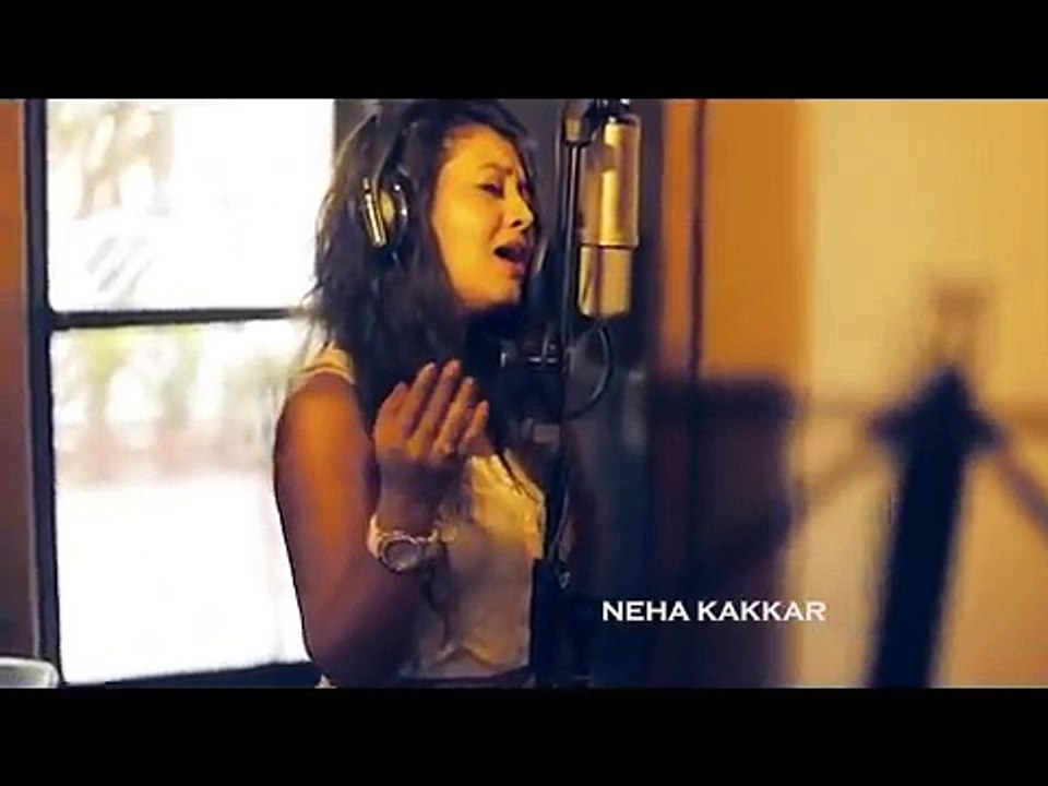 মা কে নিয়ে এই গানটি শুনুন, চোখের পানি ধরে রাখতে পারবেন না