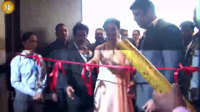 DIA MIRZA INAUGURATES Business2Consumer JEWELLERY EXHIBITION