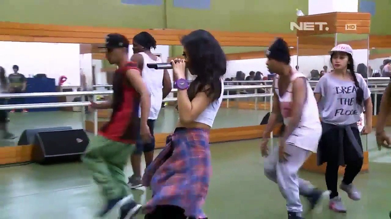 Indah Dewi Periwi selalu latihan dance setiap mau tampil