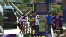 Gerard Pique ruined a Luis Suarez selfie with a Barca fan