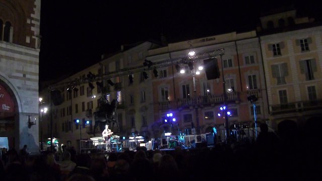 Concerto in Piazza Cavalli Artisti uniti per Piacenza - Michael Fortunati