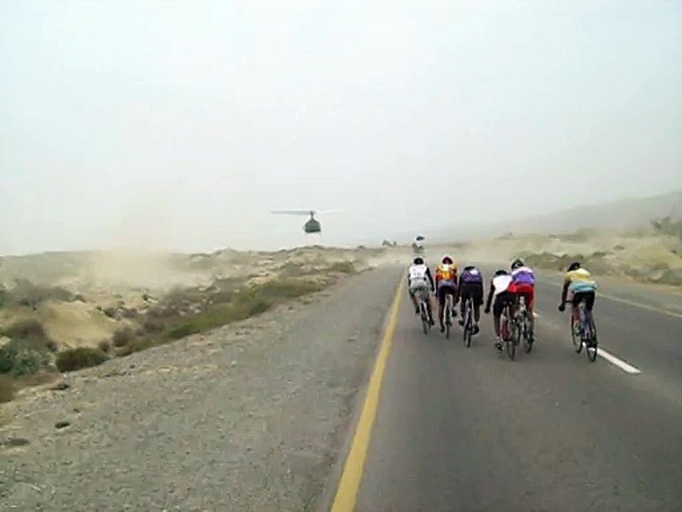 Kaleem Awan in Action Chief Organizer Pakistan Cost Guard Karachi Gawadar Cycle Race (6)