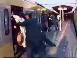 Çin Metrosu Şakal Değil Gerçek