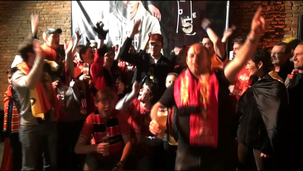 Andorre-Belgique: des supporters réveillés pour la soirée avec Daniel Van Buyten