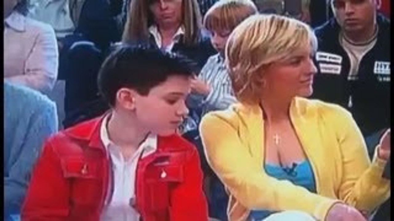 Mom Catches Her Son in the Act (5 People Caught Red Handed)