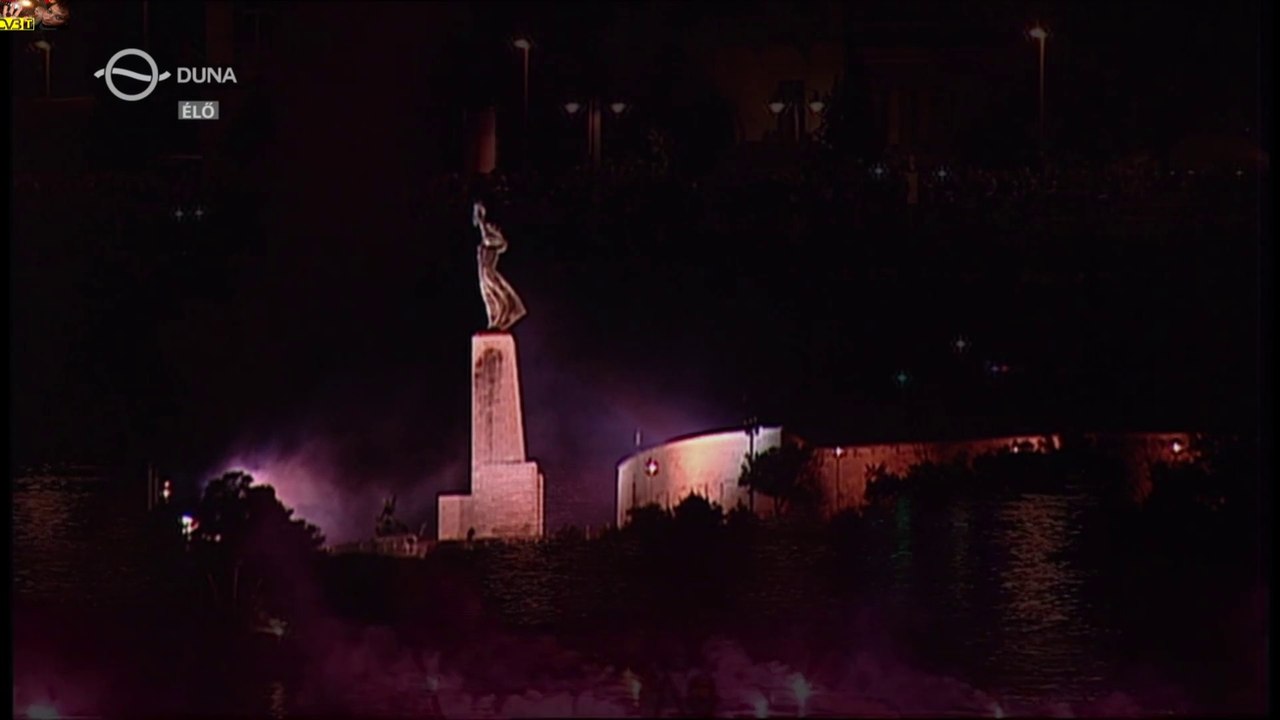 Rúzsa Magdolna - Ember mindig remélj (Tűzijáték Budapest 2015-08-20)