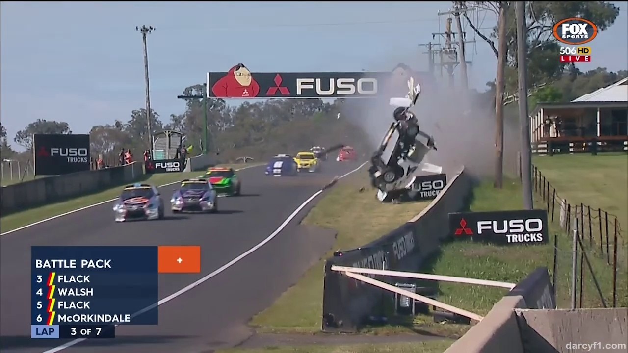Aussie Racing Cars Bathurst 2015 Flack Horror CRASH ROLLS