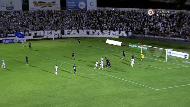 Douglas Mendes empata, mas juiz marca impedimento