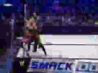 Beth Phoenix Glam Slam To Kelly Kelly 8-SKdzNz9s5ZI