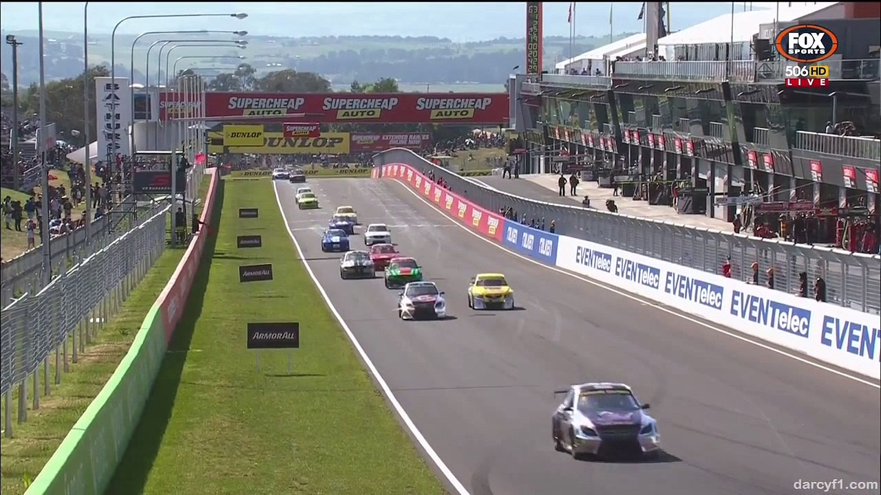 Aussie Racing Cars Massive Accident at Bathurst