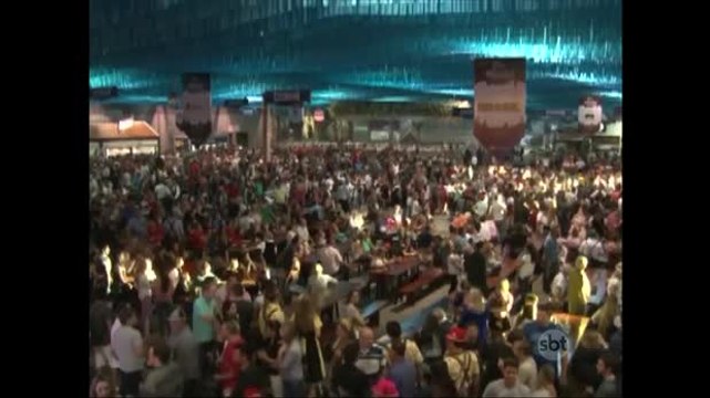 Chuva deixa um morto e granizo danifica 300 casas em SC