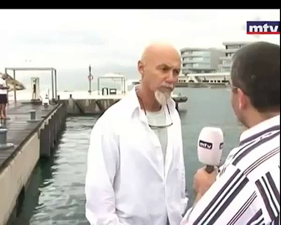 Selfie Goes Terribly Wrong Live On Air