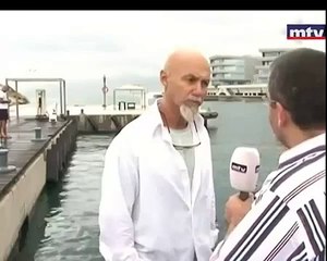 Selfie Goes Terribly Wrong Live On Air