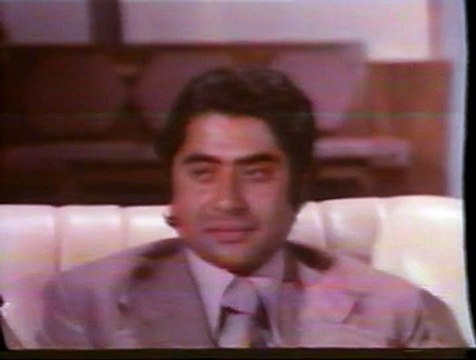 NA JANAY KIYOUN MUJHAY EHSAAS HONAY LAGTA HAI - PYAR KA WAADAH - NOOR JAHAN ..... Shahid Lovers Circle