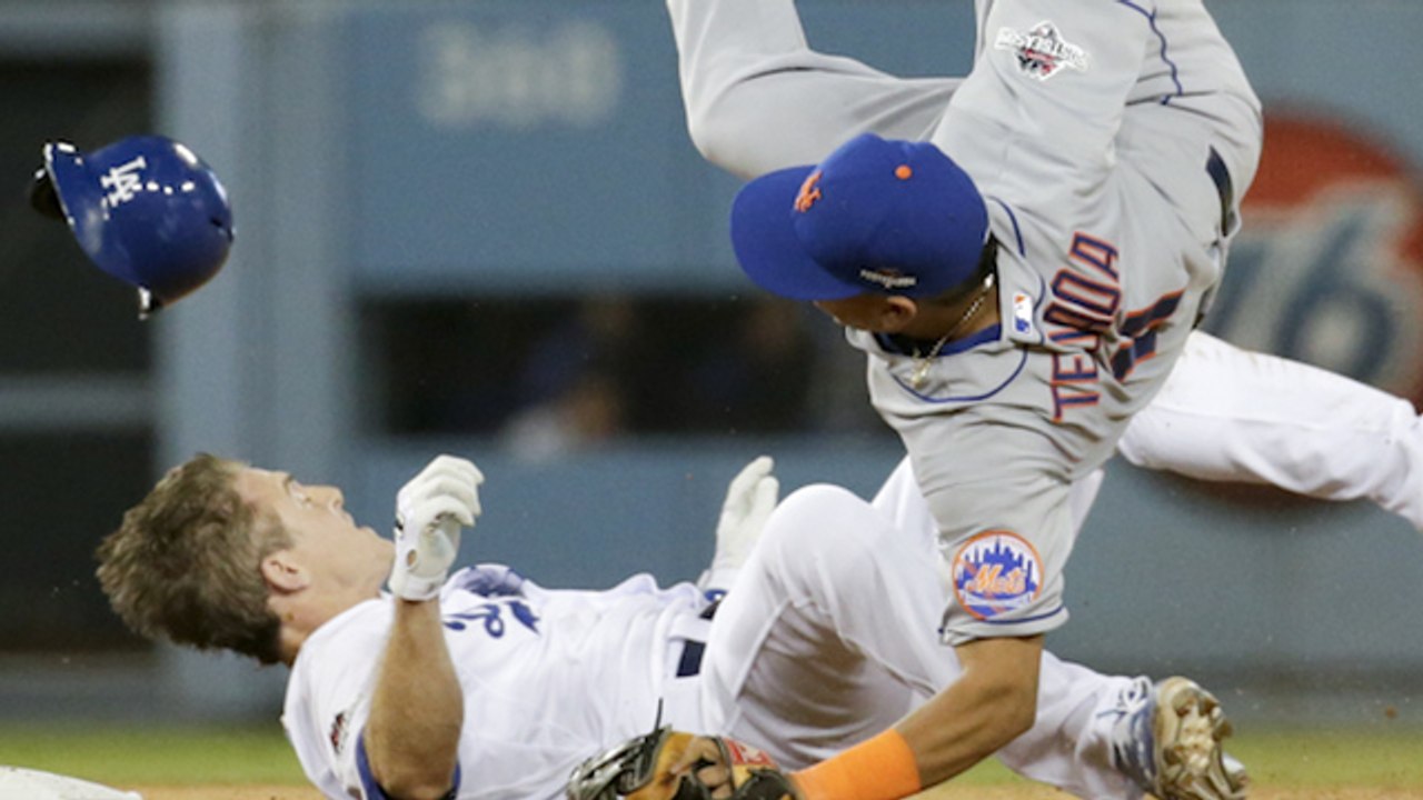 Dodgers Slide Past Mets, Cubs Draw Even