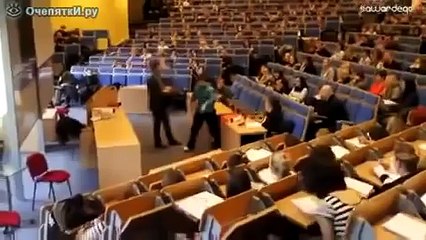 Супермен спешит на помощь