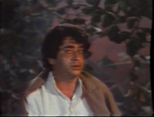 Tải video: MERAY KHUDA MUJHE IRNI TO ZINDAGI DE DE - PYAR KA WAADAH - MEHDI HASSAN ..... Shahid Lovers Circle