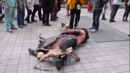 "Zombies" walk through London