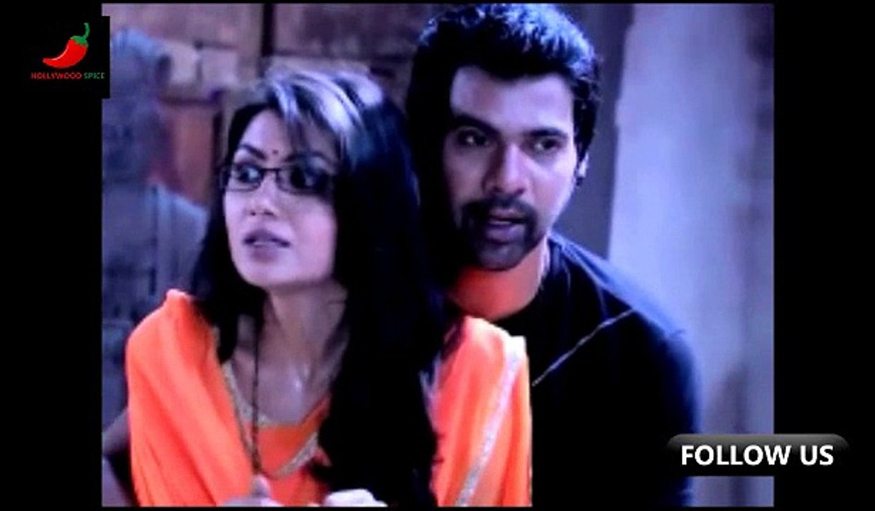 Kumkum Bhagya Abhi Try To Kiss Pragya in Upcoming Episode - 11th October 2015