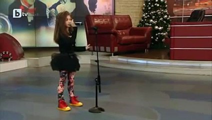 Real Talent Little girl Singing Listen by Beyonce