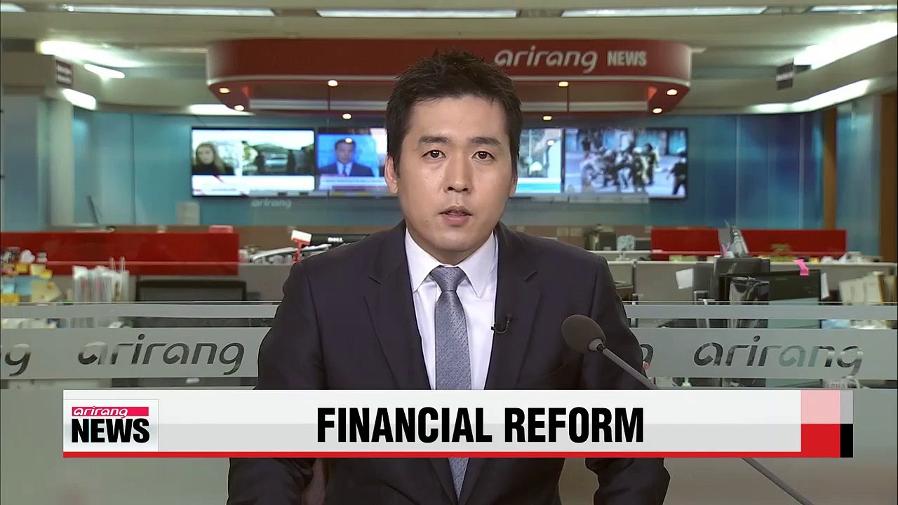 Finance minister says unions are to blame for slow pace of financial reform