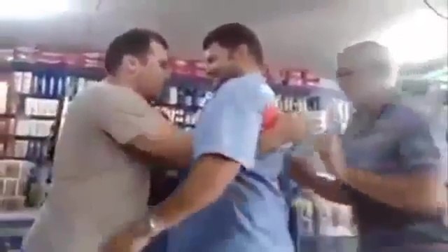 La blague à faire pour faire croire à son pote qu'on est super fort