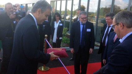 Inauguration de l'usine Suturex et Renodex à Carsac-Aillac