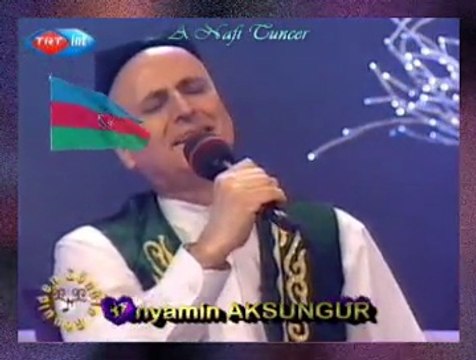 Bünyamin AKSUNGUR *Üç Günden Bir Beş Günden Bir* (AZERBAYCAN Halk Mahnısı)