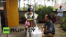 Un Chinois invente la machine à laver les cheveux