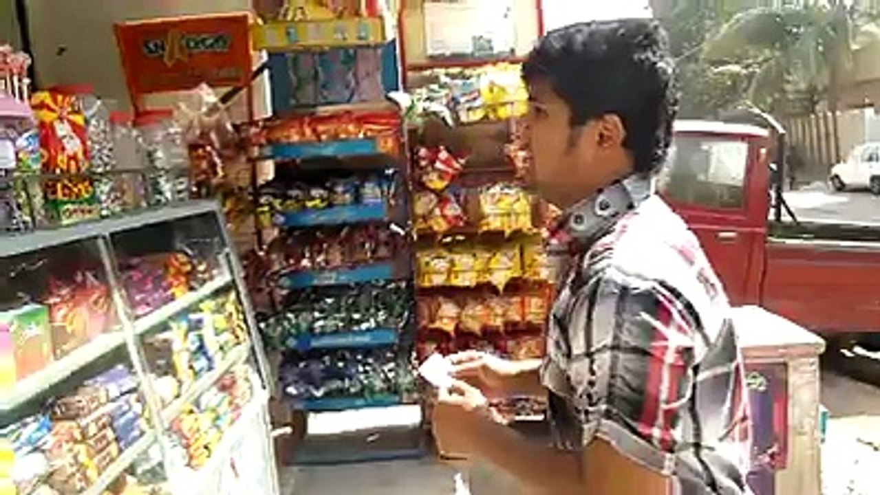 Funny Pakistani Pendu Boy