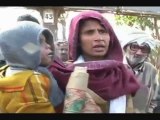 punjab police beaten a woman in patiala- Live on camra