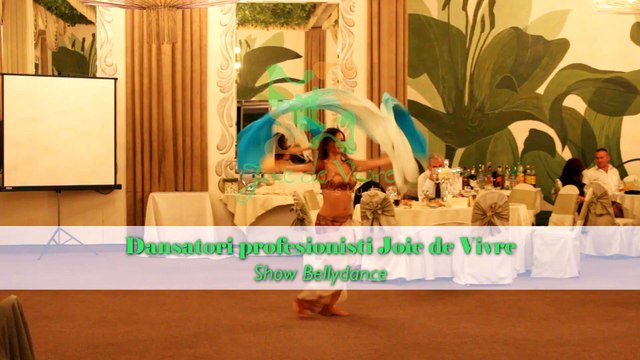 Dansatoare Bellydance, Orientala din buric