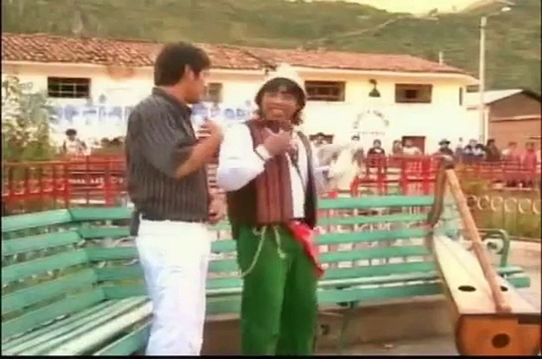LOS PIROPOS el cholo juanito y richard douglas
