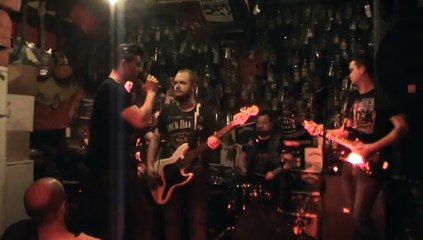 the strikes en concert a la mouffe