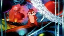 Chip N Dale in Mickey Mouse Plutos Christmastree